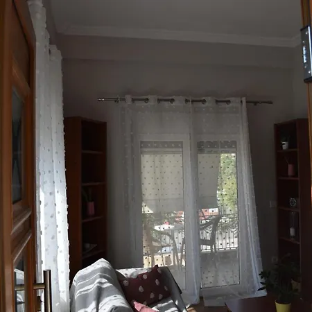 Gatelouzou Apartments Mytilene Exterior photo