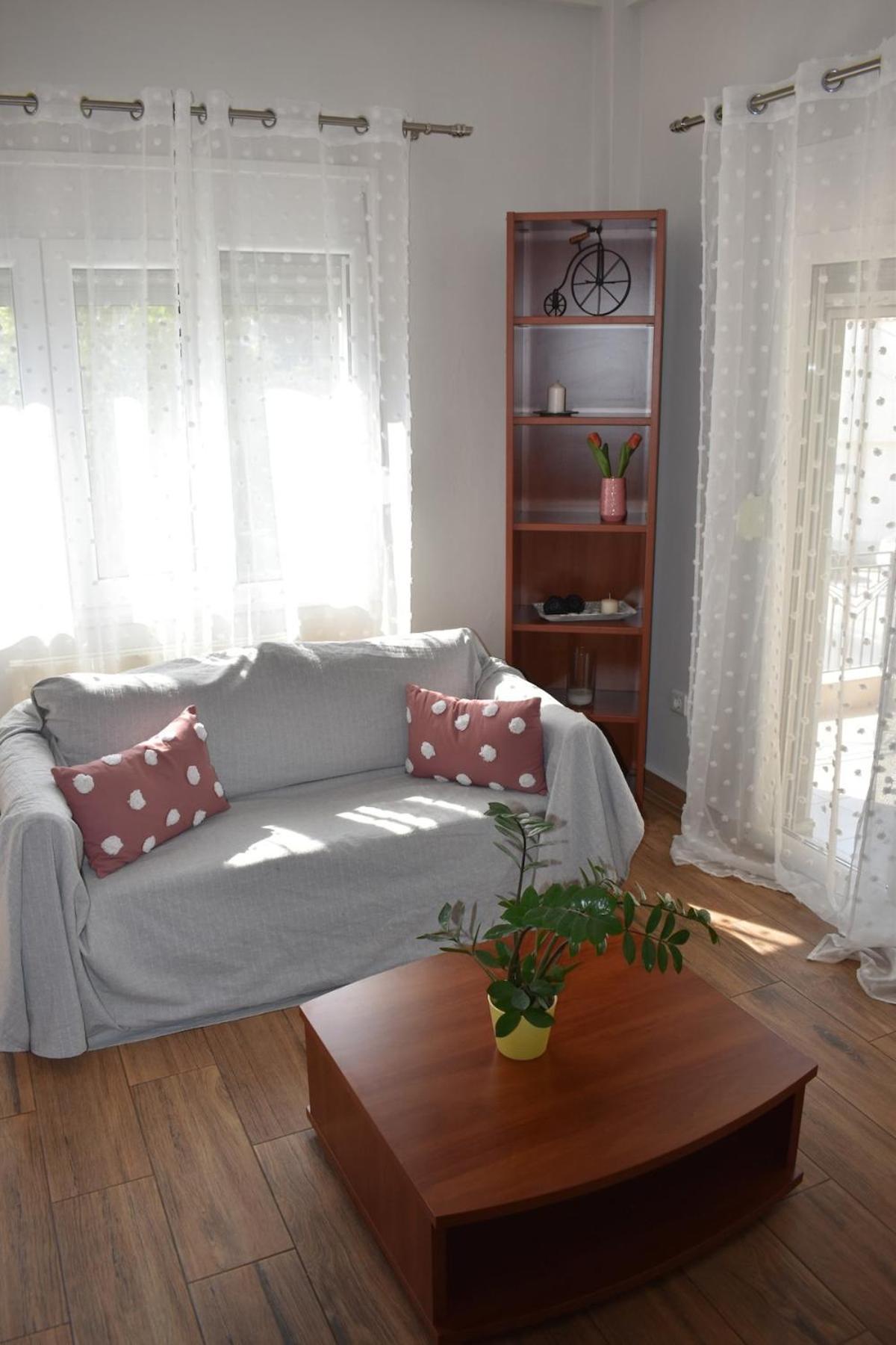 Gatelouzou Apartament *